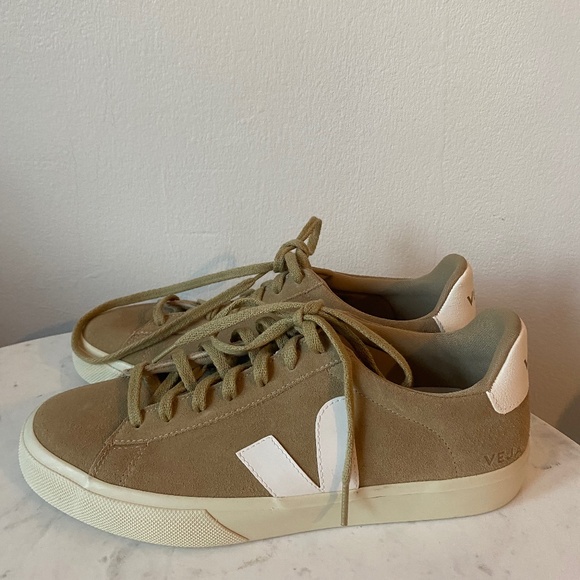 VEJA Dune White Suede Campo Sneakers - Picture 4 of 8
